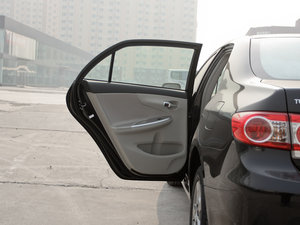 20121.8L GL-i CVTb ܇T