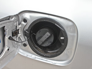 20121.8L GL-i CVTb ^