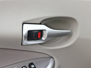 20121.8L GL-i CVTb g