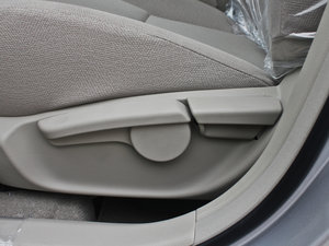 20121.8L GL-i CVTb g