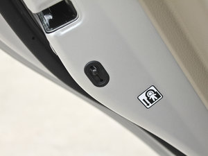 20121.8L GL-i CVTb g