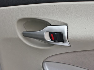 20121.8L GL-i CVTb g