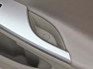 20121.8L GL-i CVTb g