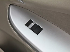 20121.8L GL-i CVTb п؅^