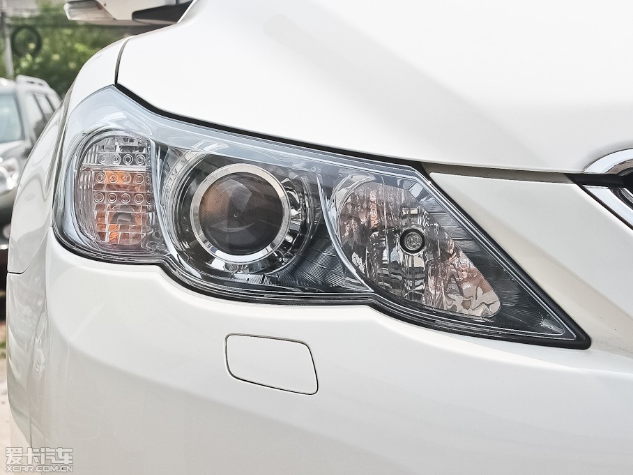 2010J־ 2.5V L(fng)кA(do)