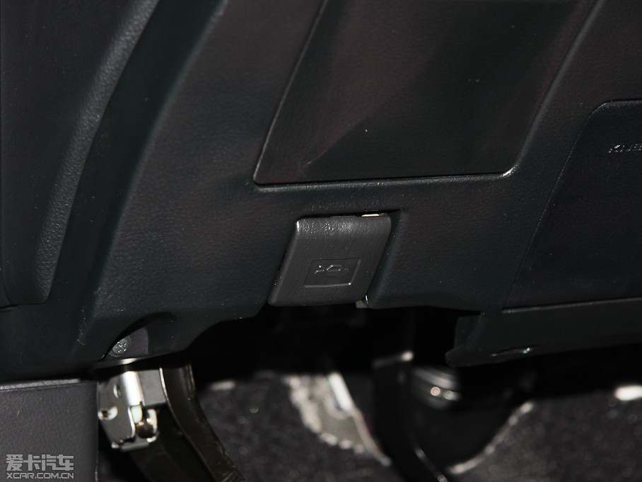 2012J־ 2.5V L(fng)ݼӢb