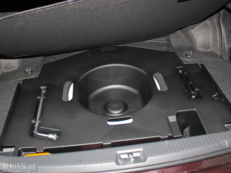 2012ʹ 3.0L Royal Saloon VIP