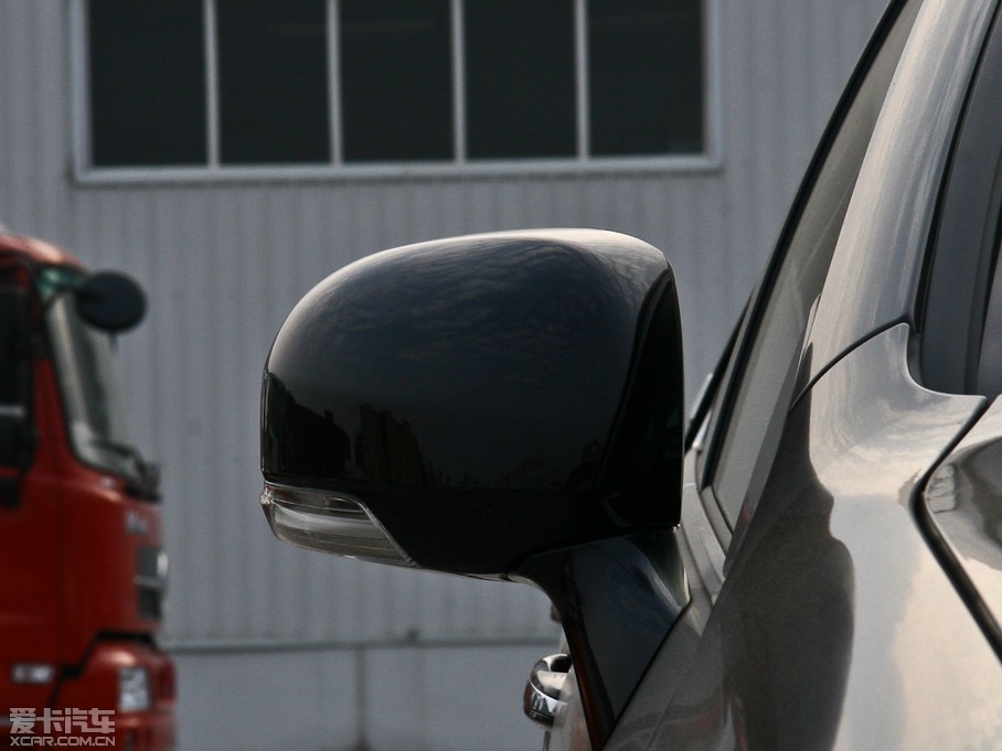 2012ʹ 2.5L Royal Saloon