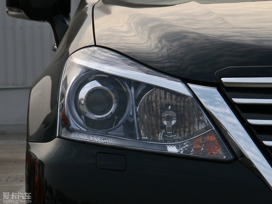 2012ʹ 2.5L Royal Saloon