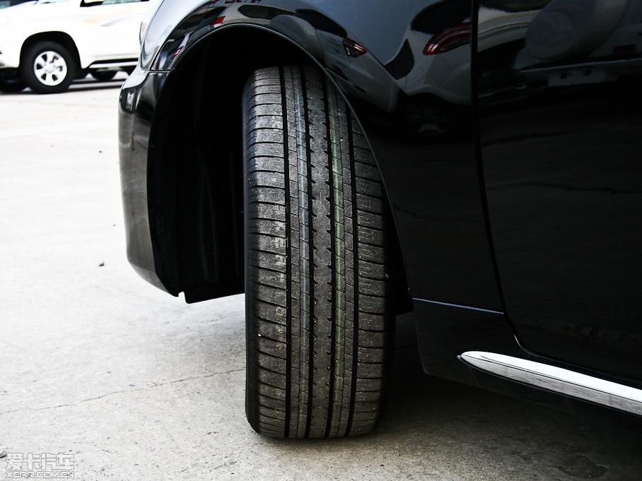 2012ʹ 2.5L Royal Saloon