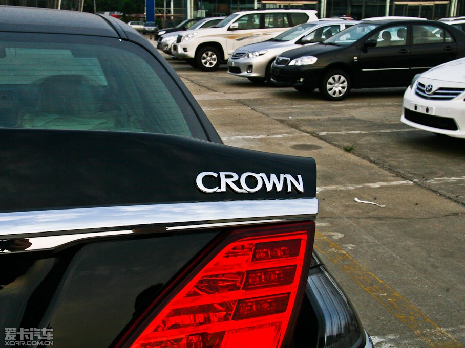 2012ʹ 2.5L Royal Saloon