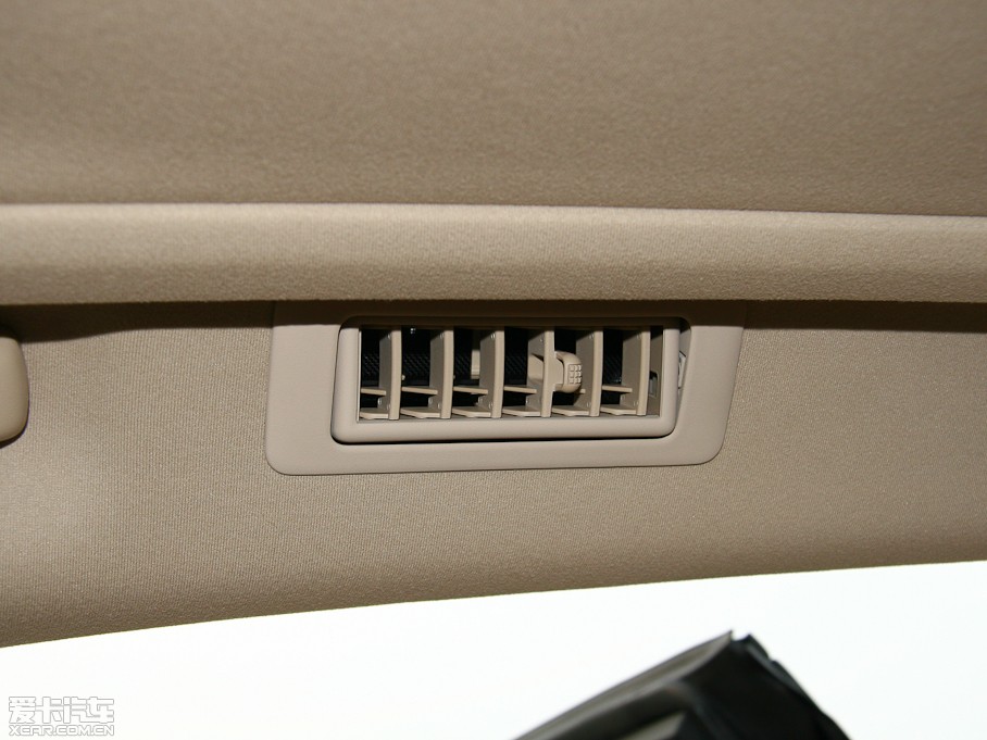 2012ʹ 2.5L Royal Saloon