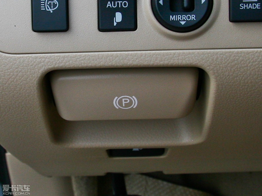 2012ʹ 2.5L Royal Saloon