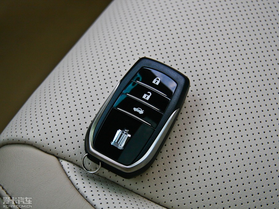 2012ʹ 2.5L Royal Saloon