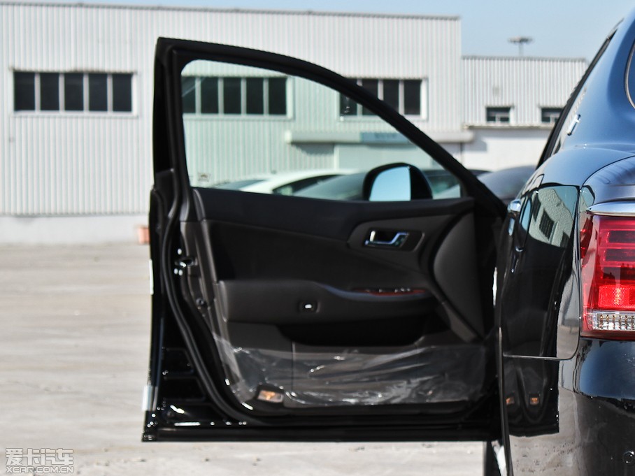 2012��ʹ� 2.5L Royal ������