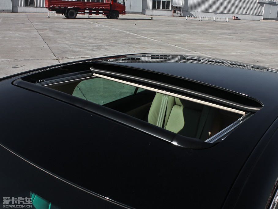 2012ʹ 2.5L Royal (do)