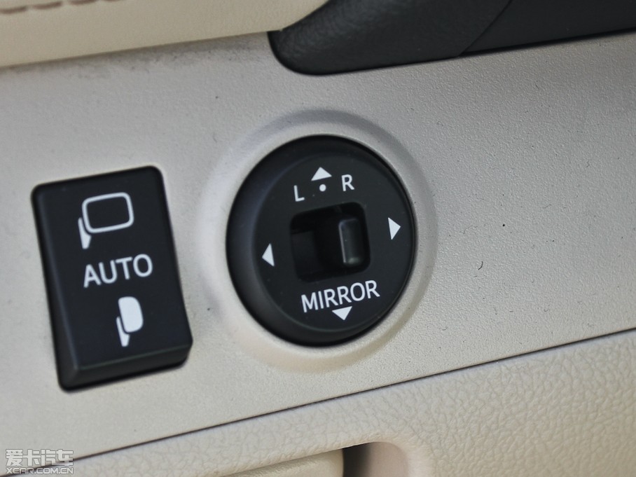 2012��ʹ� 2.5L Royal ������