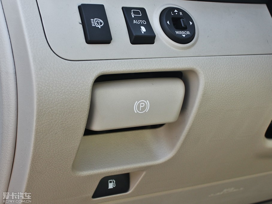 2012��ʹ� 2.5L Royal ������