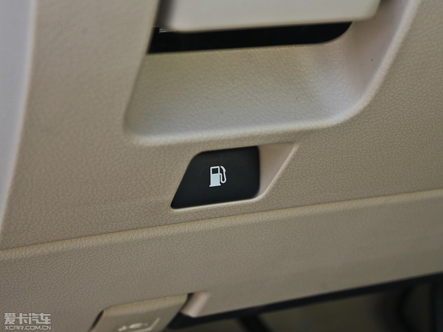 2012��ʹ� 2.5L Royal ������