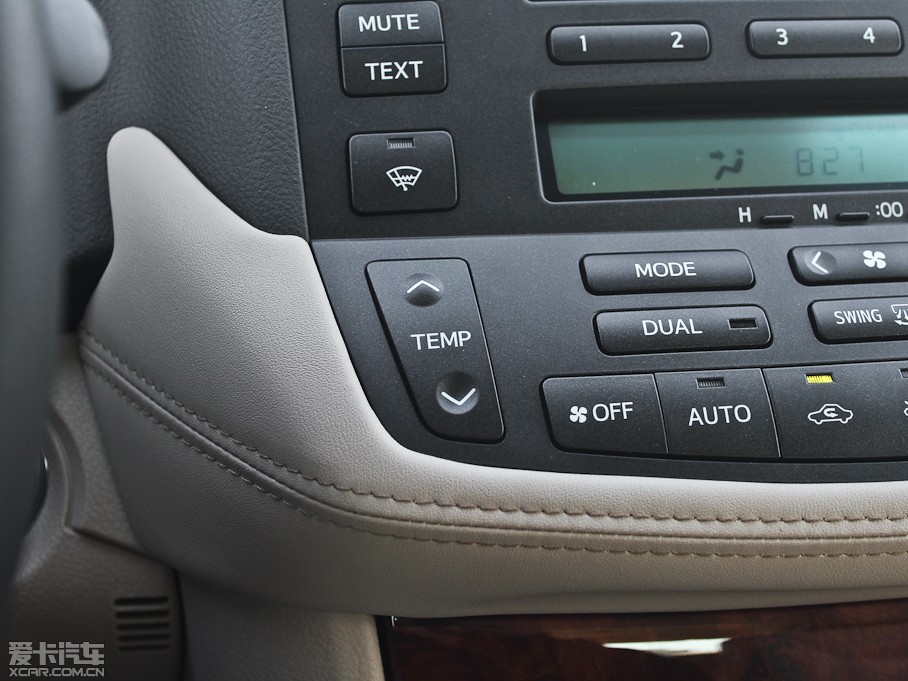 2012ʹ 2.5L Royal (do)