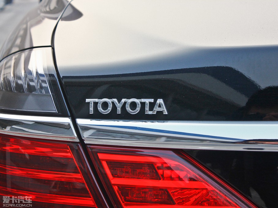 2012ʹ 2.5L Royal Saloon F