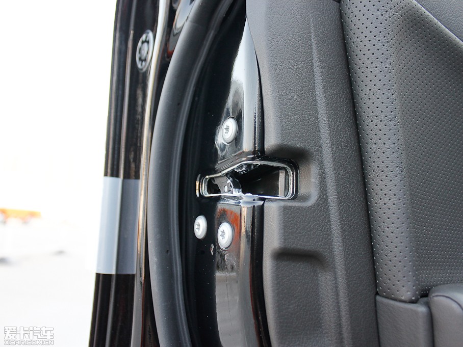 2012ʹ 2.5L Royal Ƥ