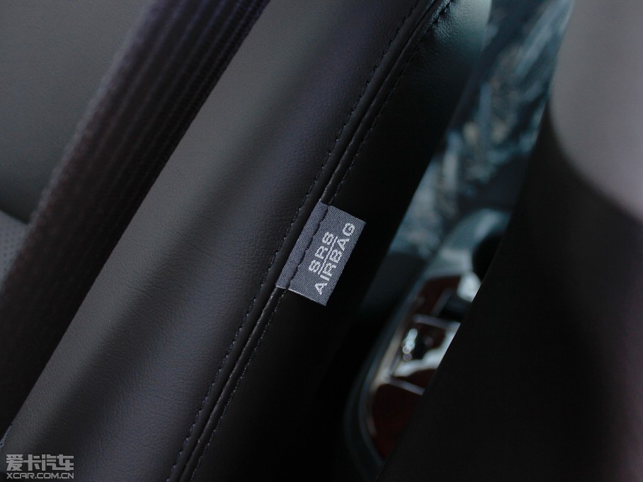 2012ʹ 2.5L Royal Ƥ