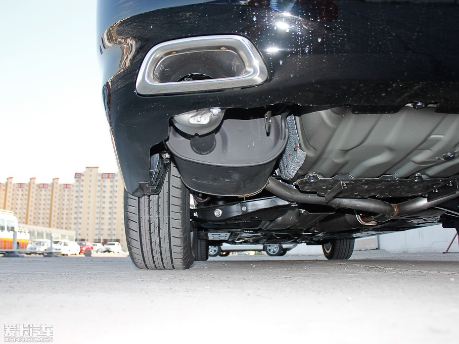 2012ʹ 2.5L Royal Ƥ