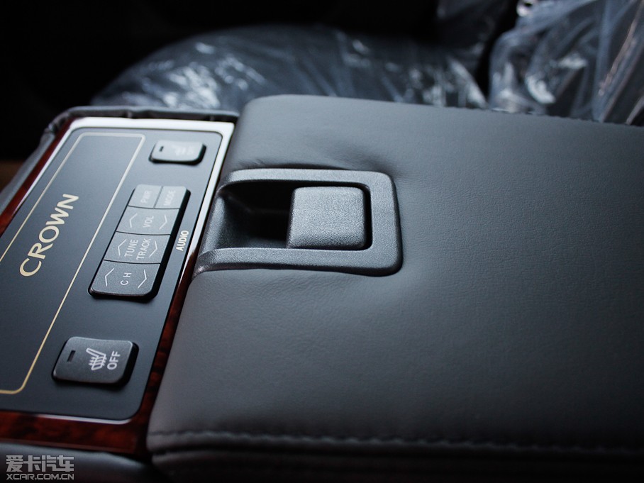 2012ʹ 2.5L Royal Ƥ