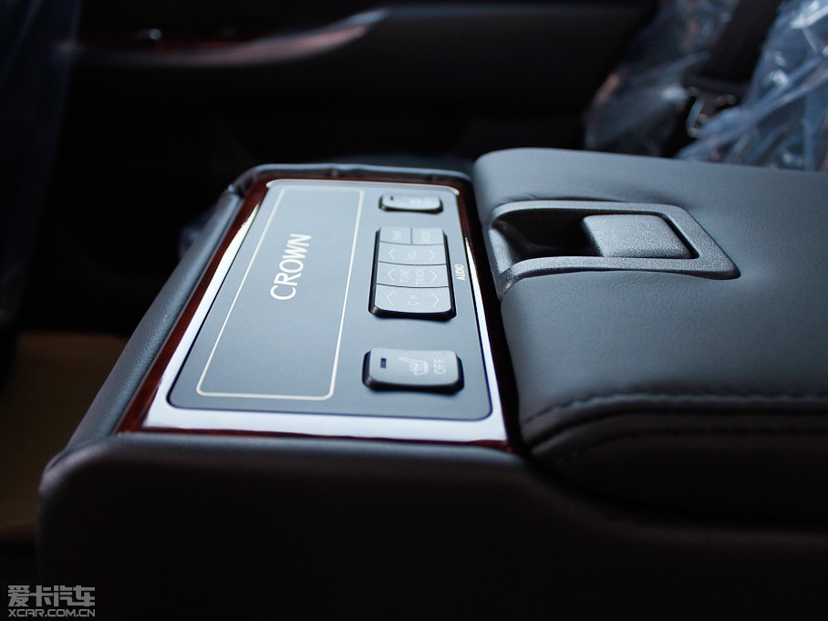 2012ʹ 2.5L Royal Ƥ