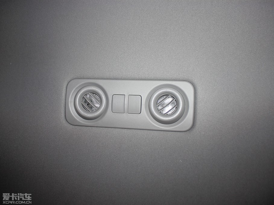 2012ʹ 2.5L Royal Ƥ