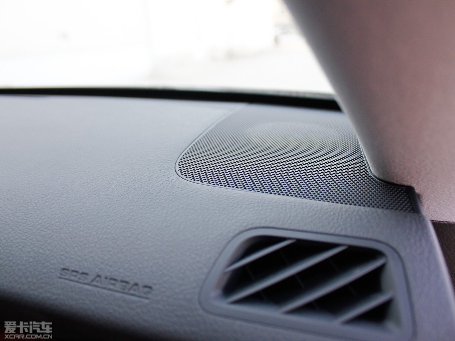 2012ʹ 2.5L Royal Ƥ