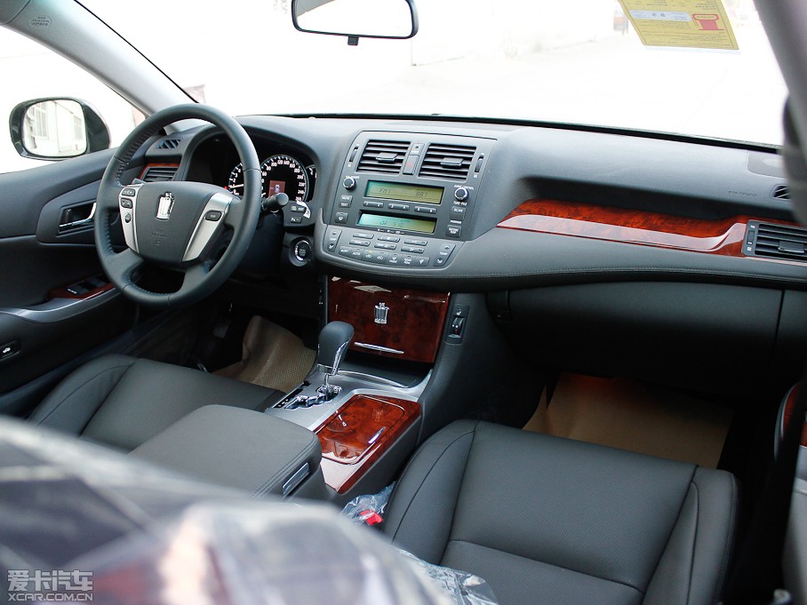 2012ʹ 2.5L Royal Ƥ