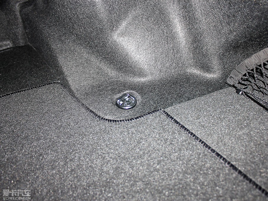 2012ʹ 2.5L Royal Ƥ