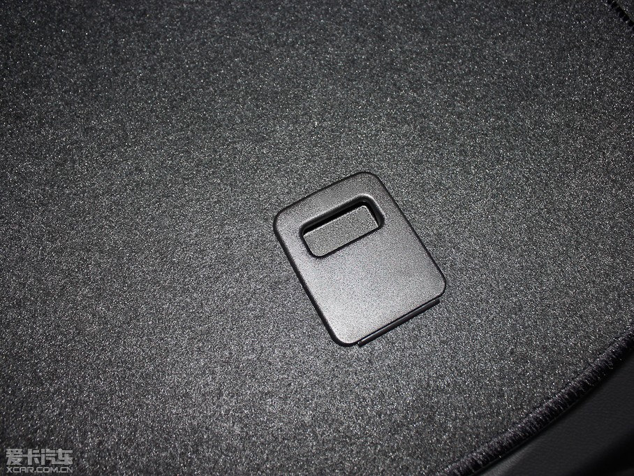 2012ʹ 2.5L Royal Ƥ