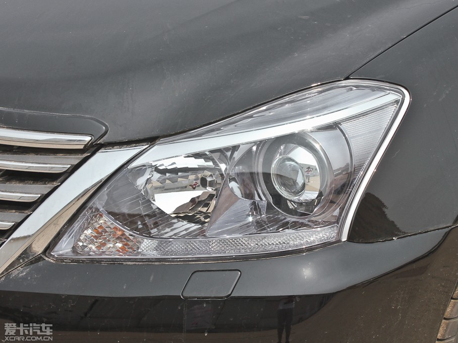 2012ʹ 2.5L Royal Ƥ