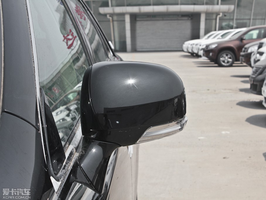 2012ʹ 2.5L Royal Ƥ