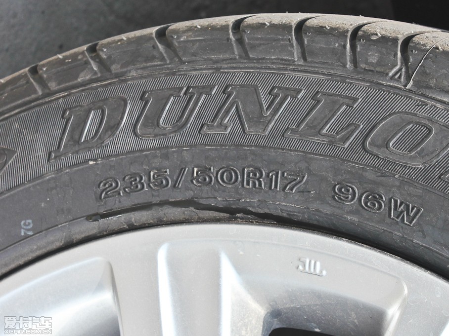 2012ʹ 2.5L Royal Ƥ