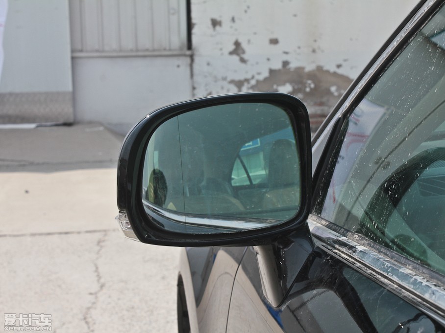 2012ʹ 2.5L Royal Ƥ