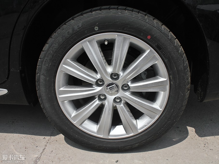 2012ʹ 2.5L Royal Ƥ