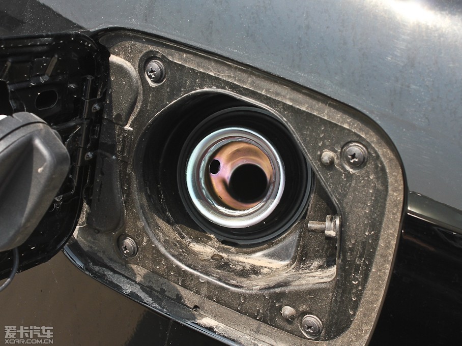 2012ʹ 2.5L Royal Ƥ