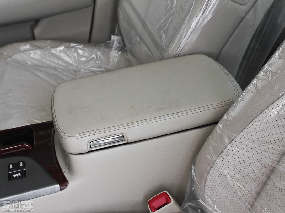 2012ʹ 2.5L Royal Ƥ