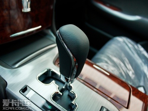 一汽豐田2012款皇冠