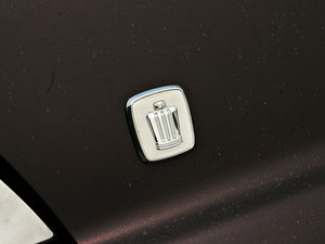 20123.0L Royal Saloon VIP ^