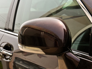 20123.0L Royal Saloon VIP ^