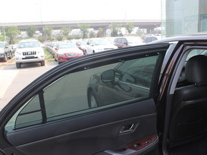 20123.0L Royal Saloon VIP g