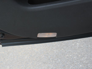 20123.0L Royal Saloon VIP g