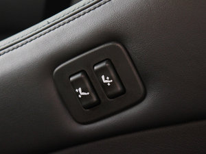 20123.0L Royal Saloon VIP g