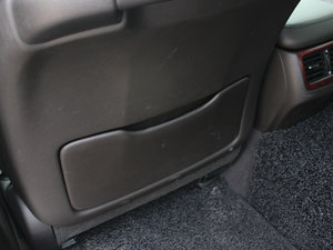 20123.0L Royal Saloon VIP g