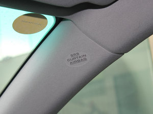 20123.0L Royal Saloon VIP g